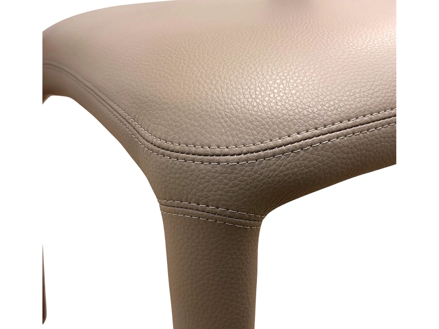 Set van 4 stoelen bekleed met visonkleurig imitatieleer