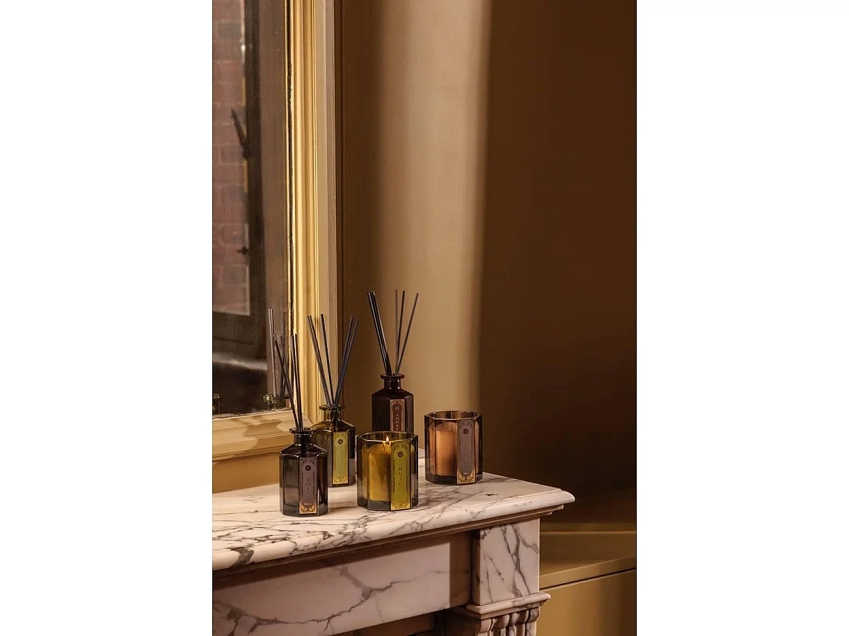 Bougie Parfumée Hexagonale "Lucien" 265g Musc