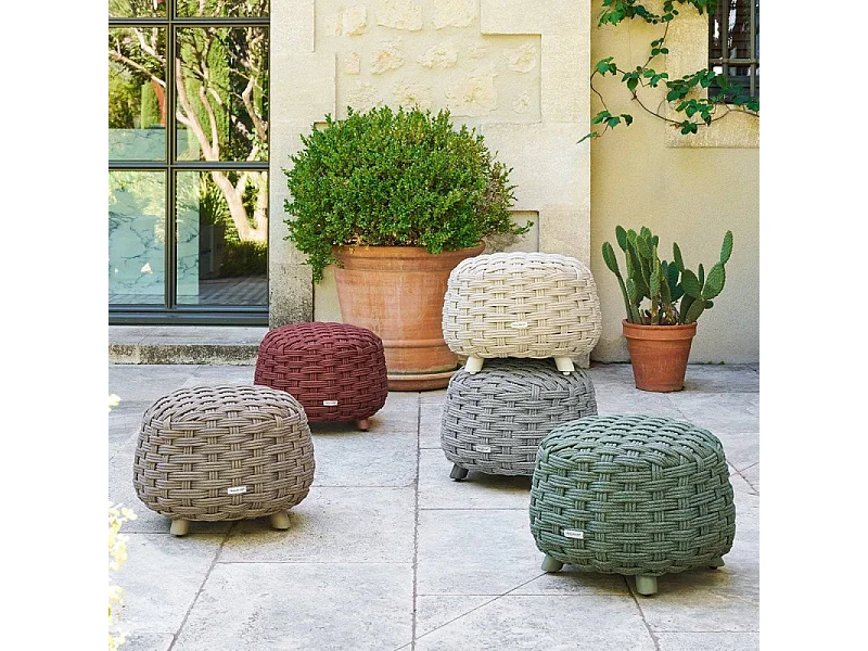 Pouf extérieur maille tressée Obbae graphite Hespéride