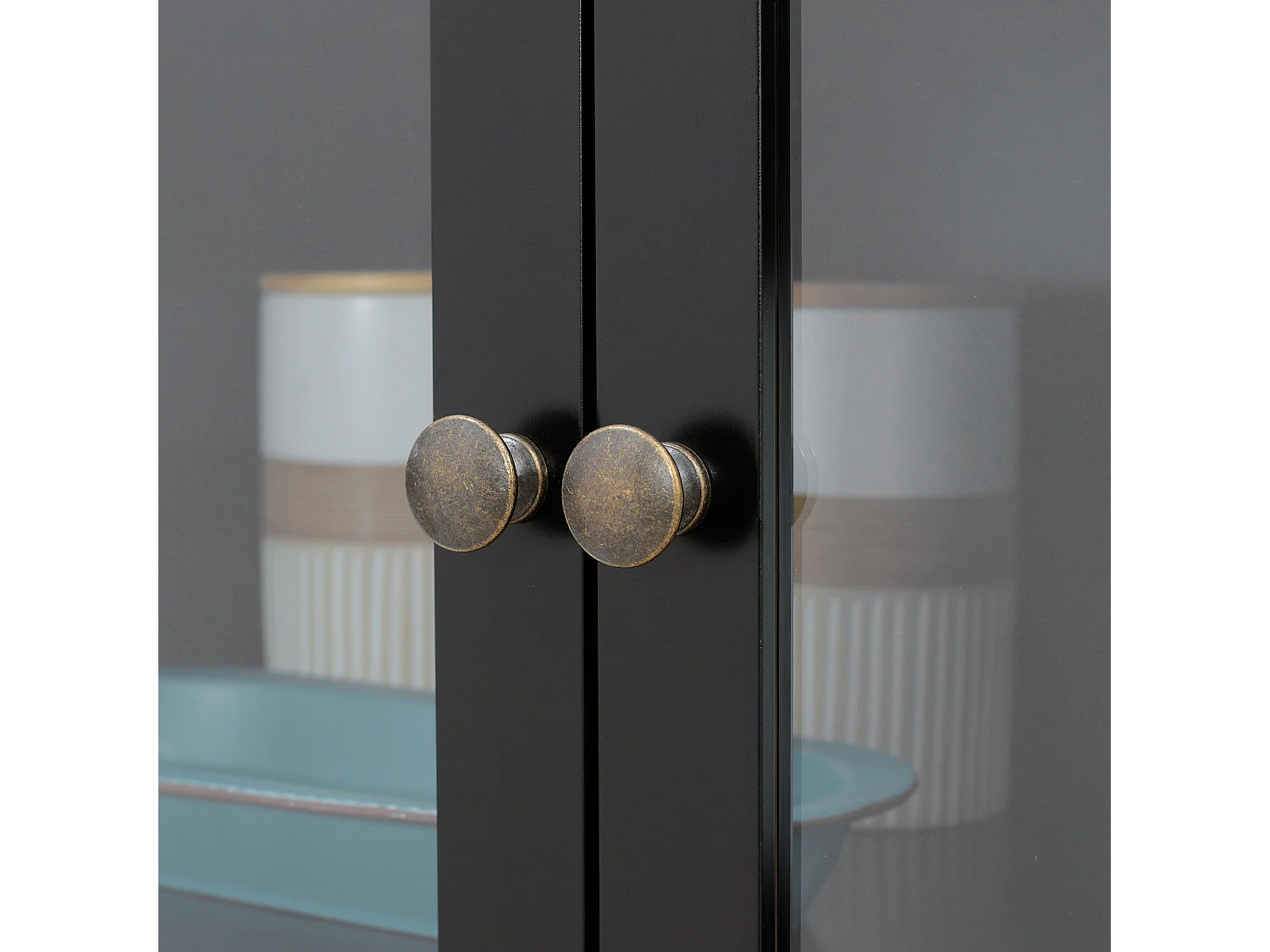 Armoire de cuisine buffet haut 4 portes grand tiroir coulissant dim. 76L x 40l x 182H cm panneaux noir verre