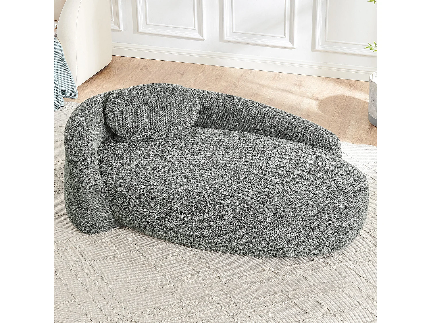Méridienne canapé en tissu teddy gris foncé, design arrondi