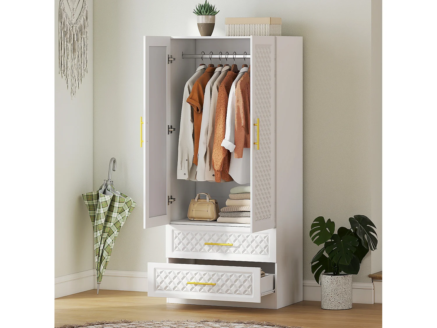 Armoire de chambre design façades porte tiroirs texturées poignées dorées miroir