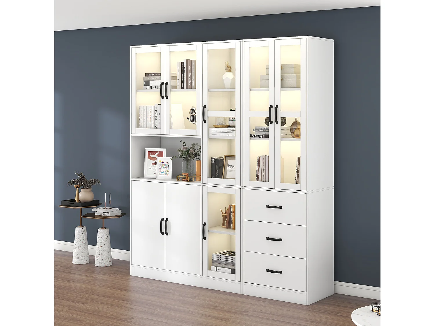 Vitrine mit 8 Türen, 3 Schubladen und LED-Beleuchtung – Spanplatte und Acryl – 180 × 40 × 200 cm – Weiß