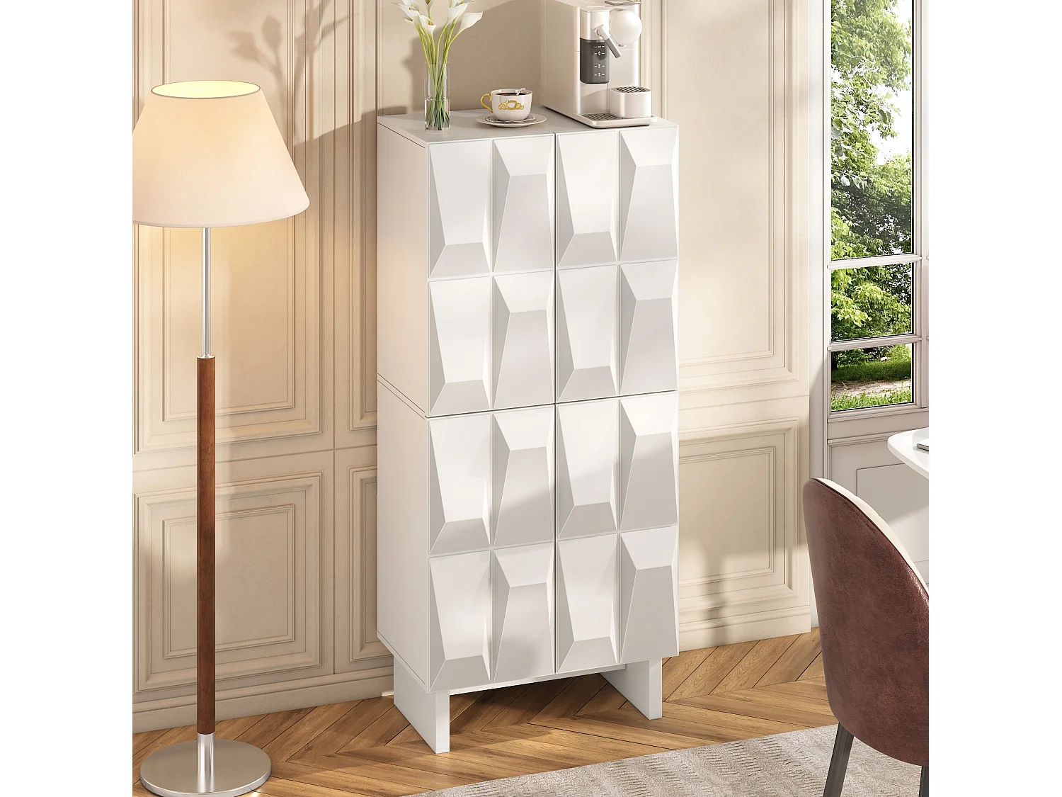 Buffet/Móvel para sapatos - Com 4 portas com decoração em relevo e prateleiras ajustáveis - Painéis de partículas - Branco
