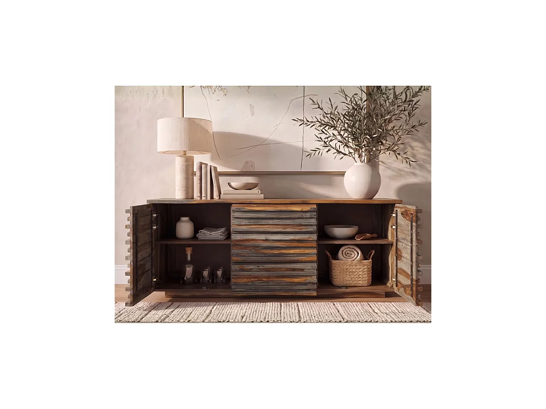 Buffet SAVANA 160 cm en bois massif de sheesham fumé gris – 2 portes, 3 tiroirs et façades sculptées