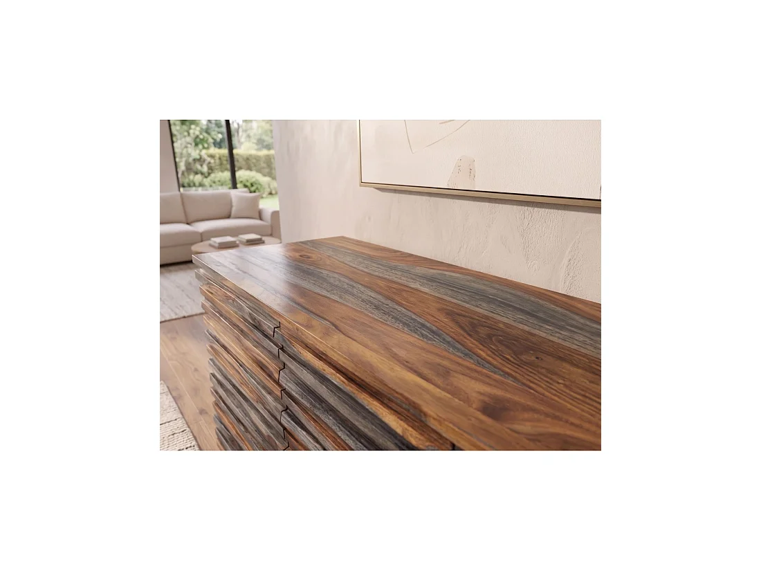 Buffet SAVANA 160 cm en bois massif de sheesham fumé gris – 2 portes, 3 tiroirs et façades sculptées