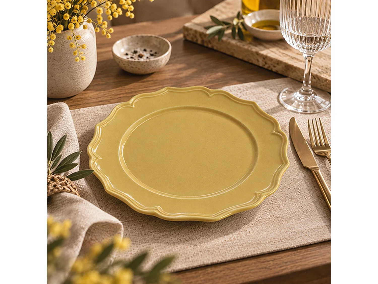 Novastyl - Lot De 6 Assiettes Plates Signature 26.5cm En Grès Jaune