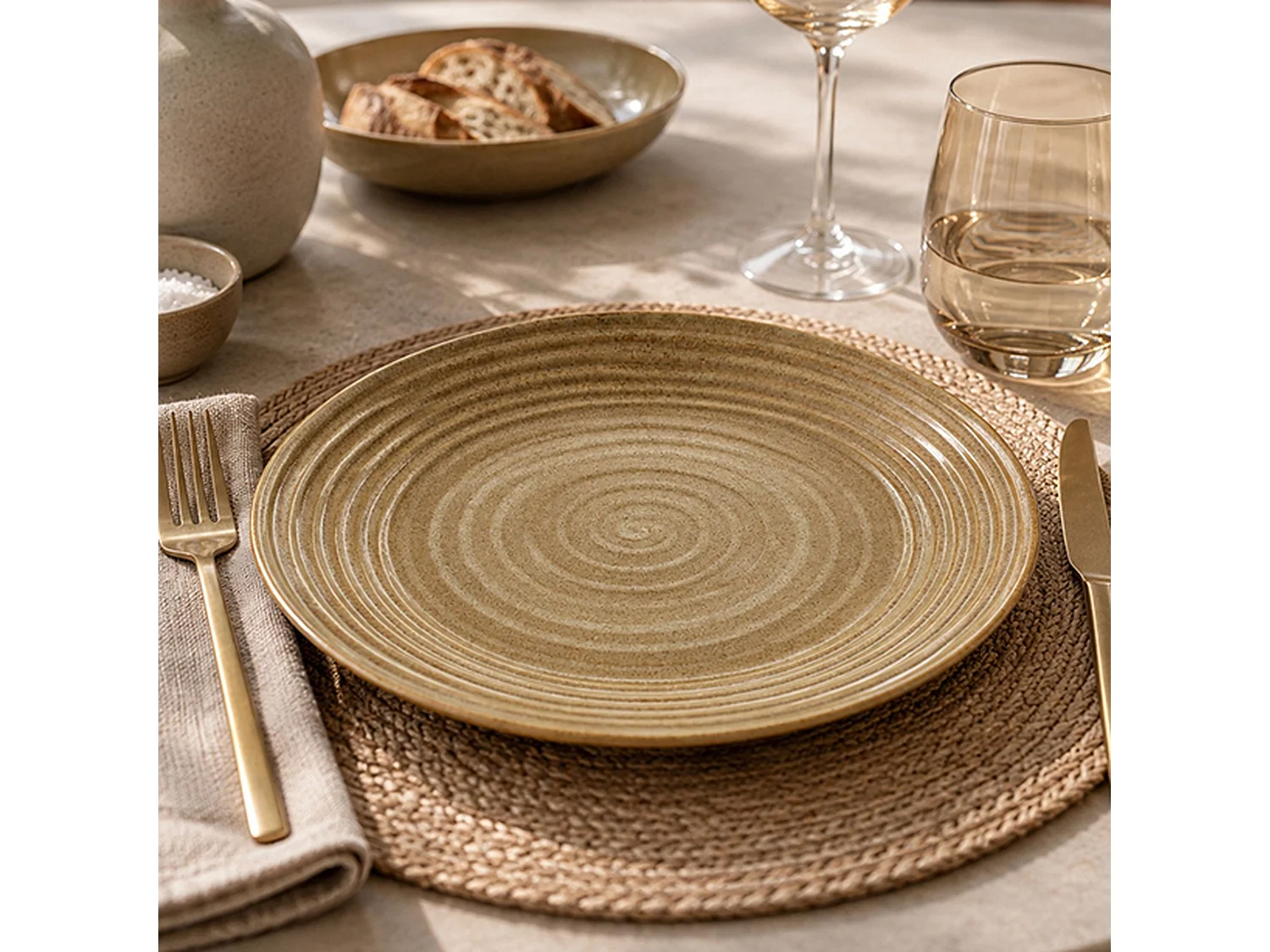 Novastyl - Lot De 6 Assiettes Plates Turbolino 27cm En Gres Caramel