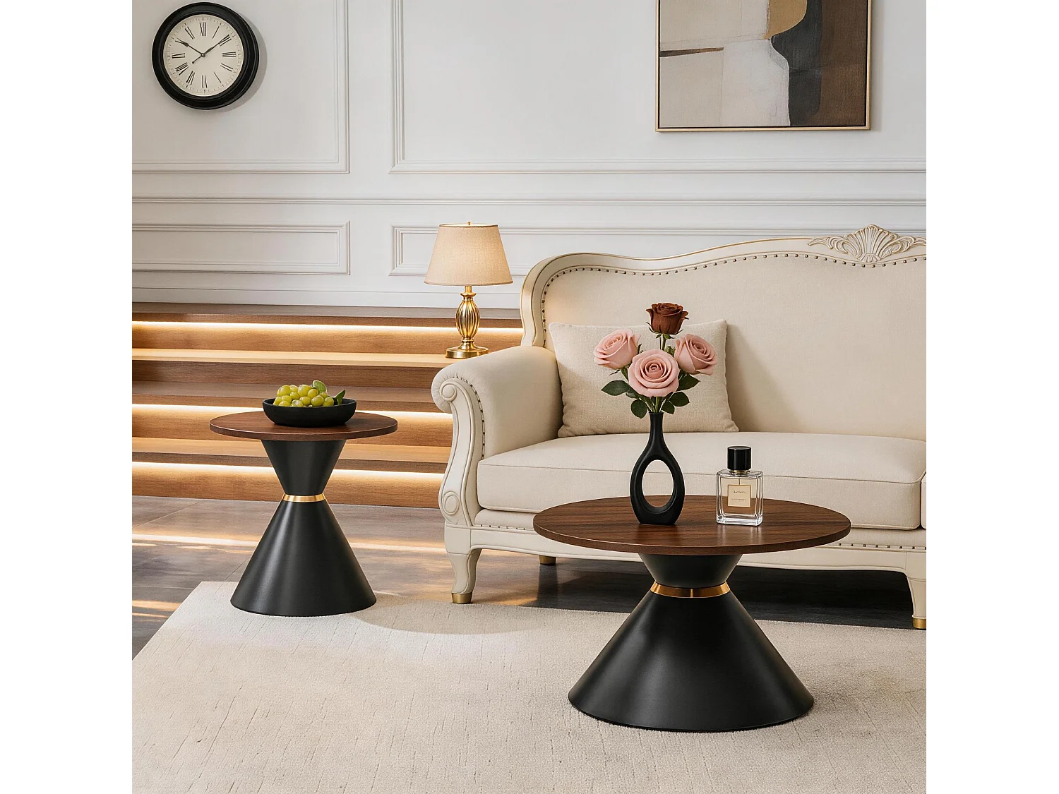Set di 2 tavolini rotondi con piani decorativi e basi metalliche coniche
