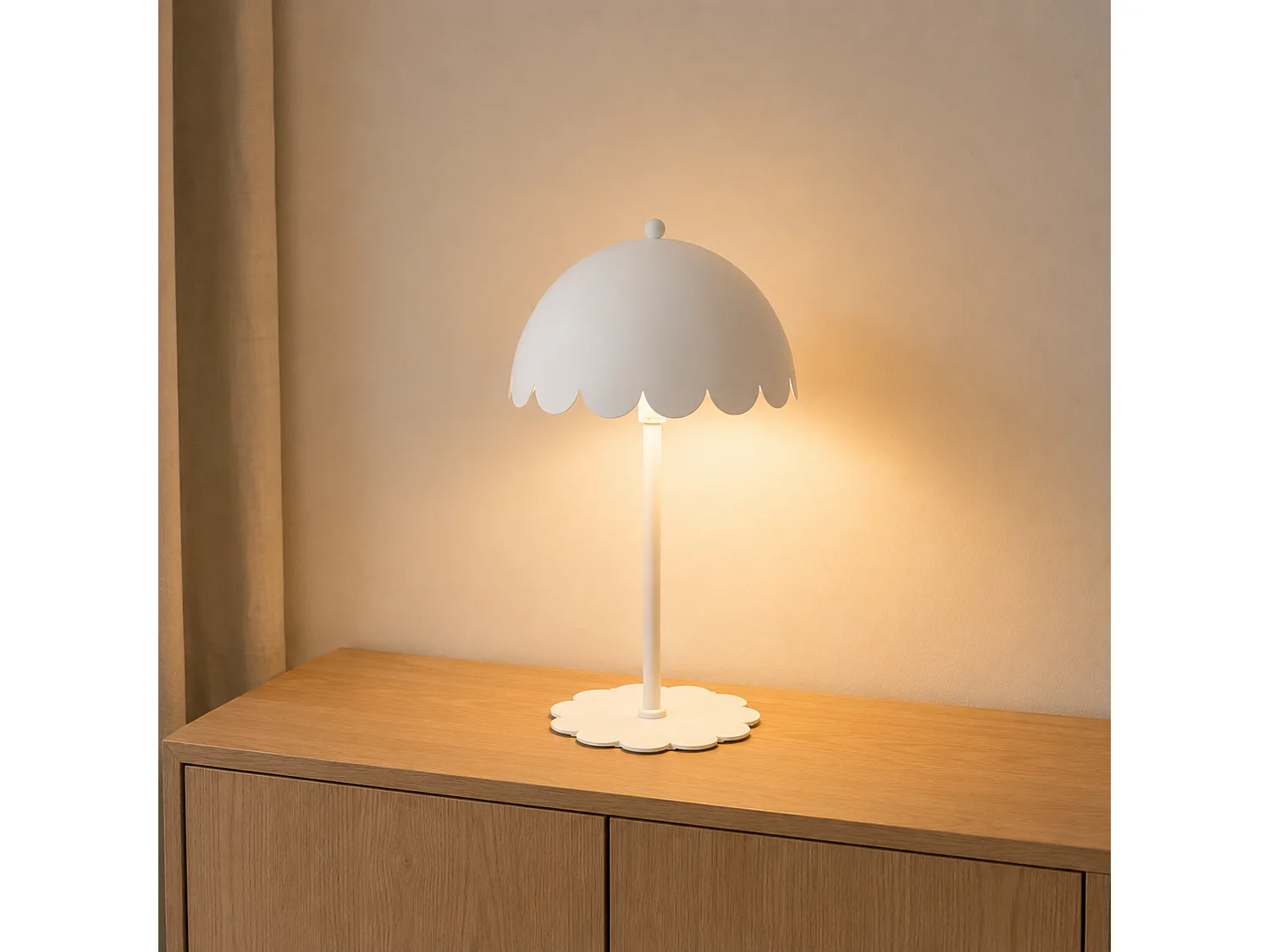 Lampada da tavolo in metallo bianco H43 cm - Flow