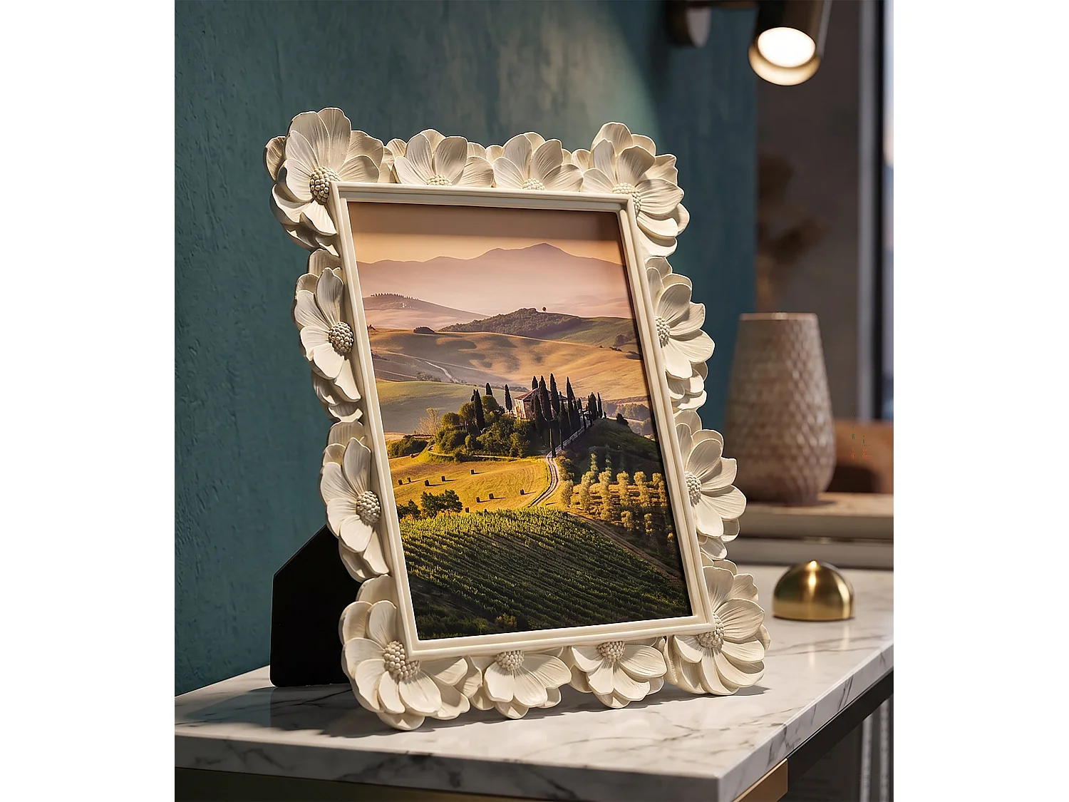 Cornice floreale shabby chic cm 21,5x2,2x27,2.