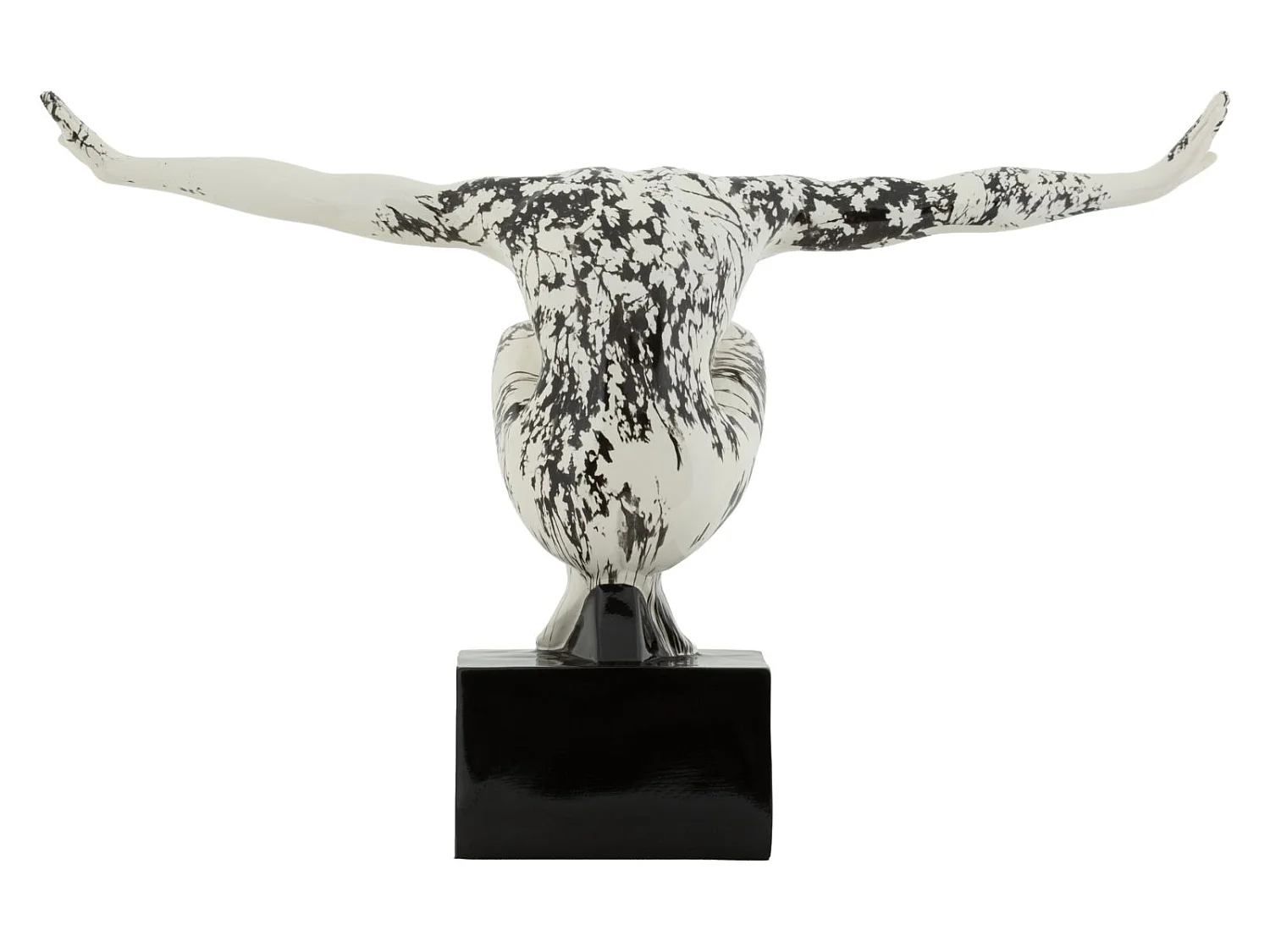 Beeld van een gymnast in oosterse stijl, 50x16x34 cm