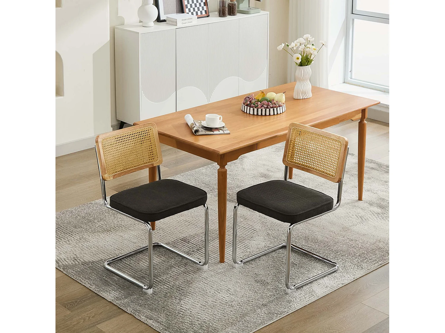 Parrot Uncle Lot de 2 chaises de salle à manger, cannage naturel, assise rembourrée, piètement cantilever chromé, style Mid-Century, 59×47×81 cm