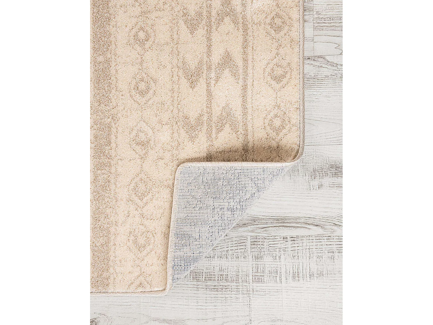 Tapis Contour Ethnic