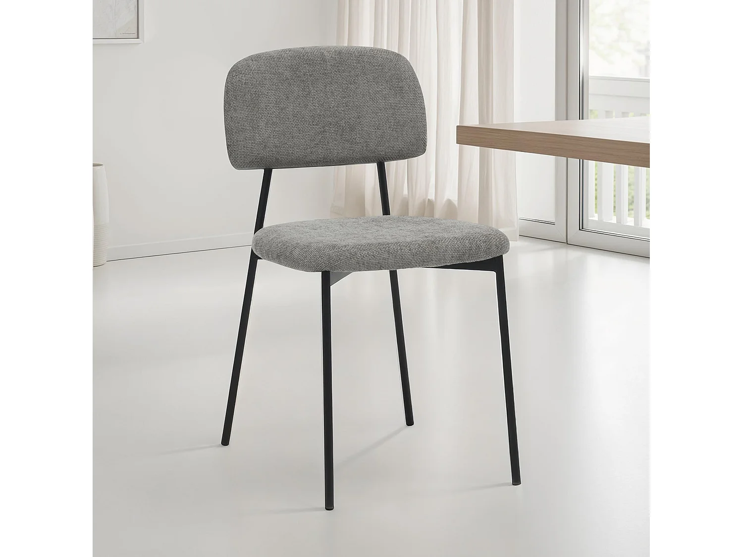 Lot de 4 Chaises de Salle à Manger Toledo en Tissu Gris Clair, Assise et Dossier Rembourrés Confortables Chaises Cuisine Design