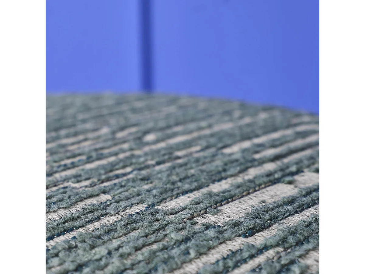 Tafelpoef in groene stof, draaibaar L46,5 cm - BIBENDUM