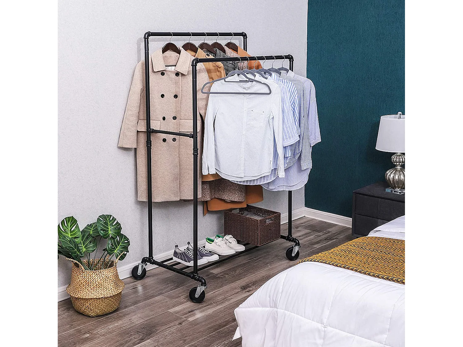 Kledingrek op wielen met plank ijzer zwart 100x59x142/162 cm HSR60B