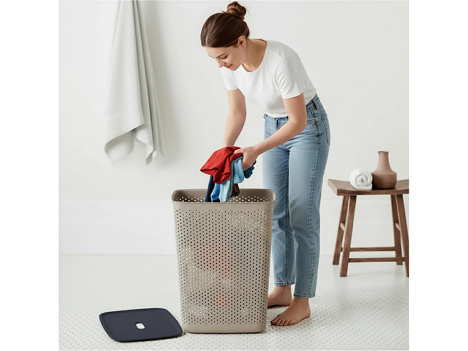 Panier à linge autoportant en plastique marron 60 L 58x45x34 cm