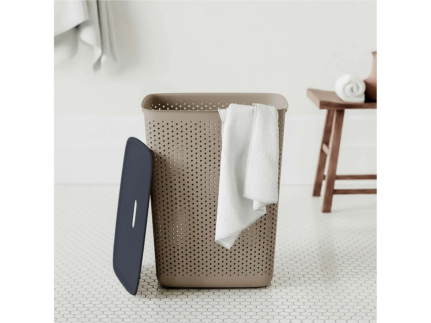 Panier à linge autoportant en plastique marron 60 L 58x45x34 cm