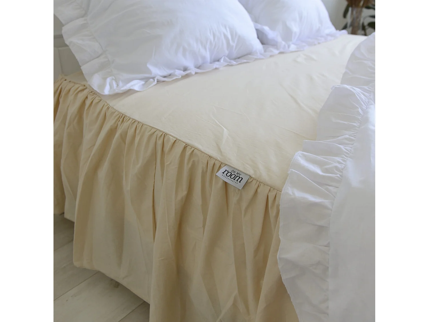 Drap-housse avec volant décoratif en coton beige 160x200 cm