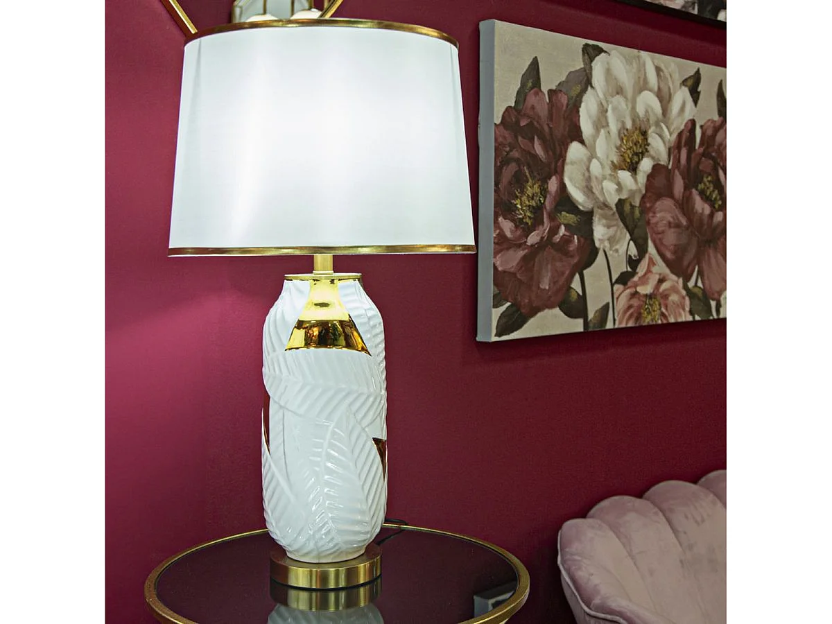 Lampe de table Ceramic en céramique blanche et métal doré avec abat-jour en tissu