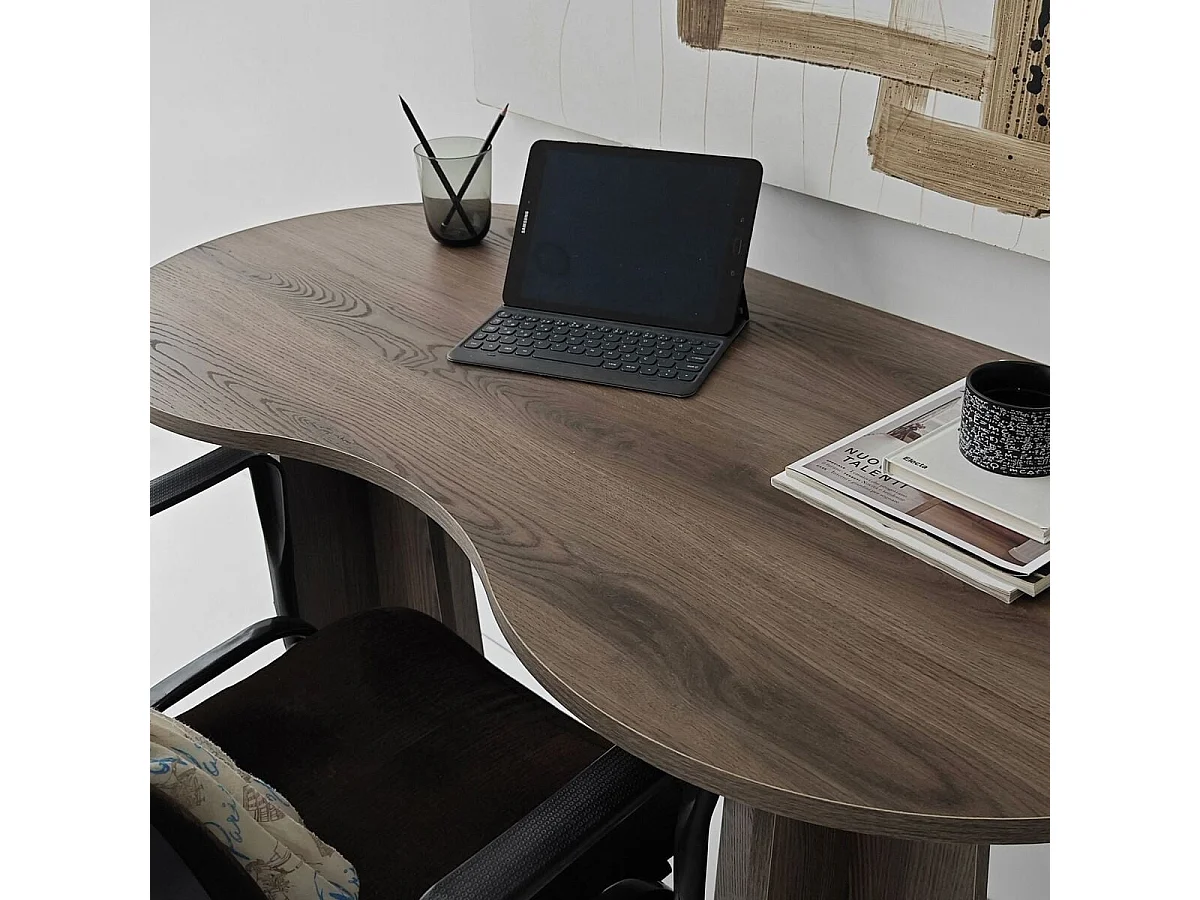 COMO skrivebord med organisk formet bordplade, 120 cm