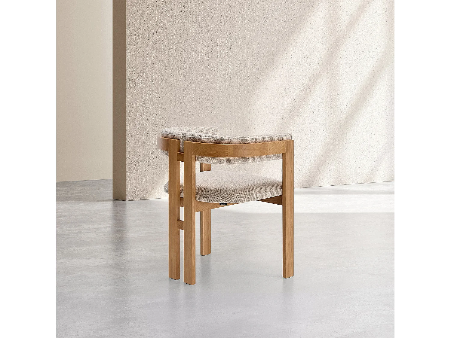 Habitat - Chaise en tissu texturé et chêne massif avec accoudoirs - Crème mélangé - Dalya