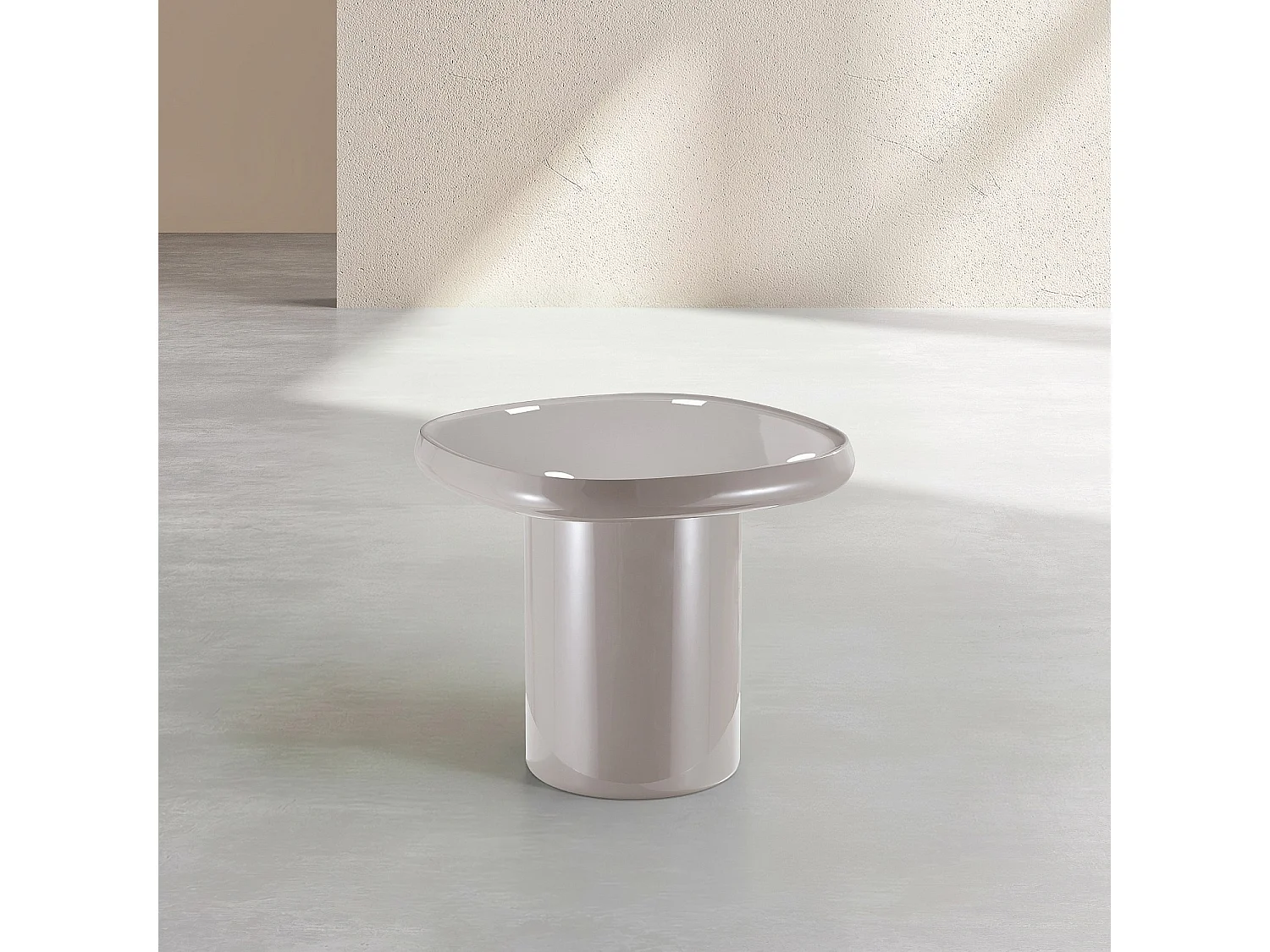 Habitat - Table d'appoint carrée laquée - Taupe - Luna