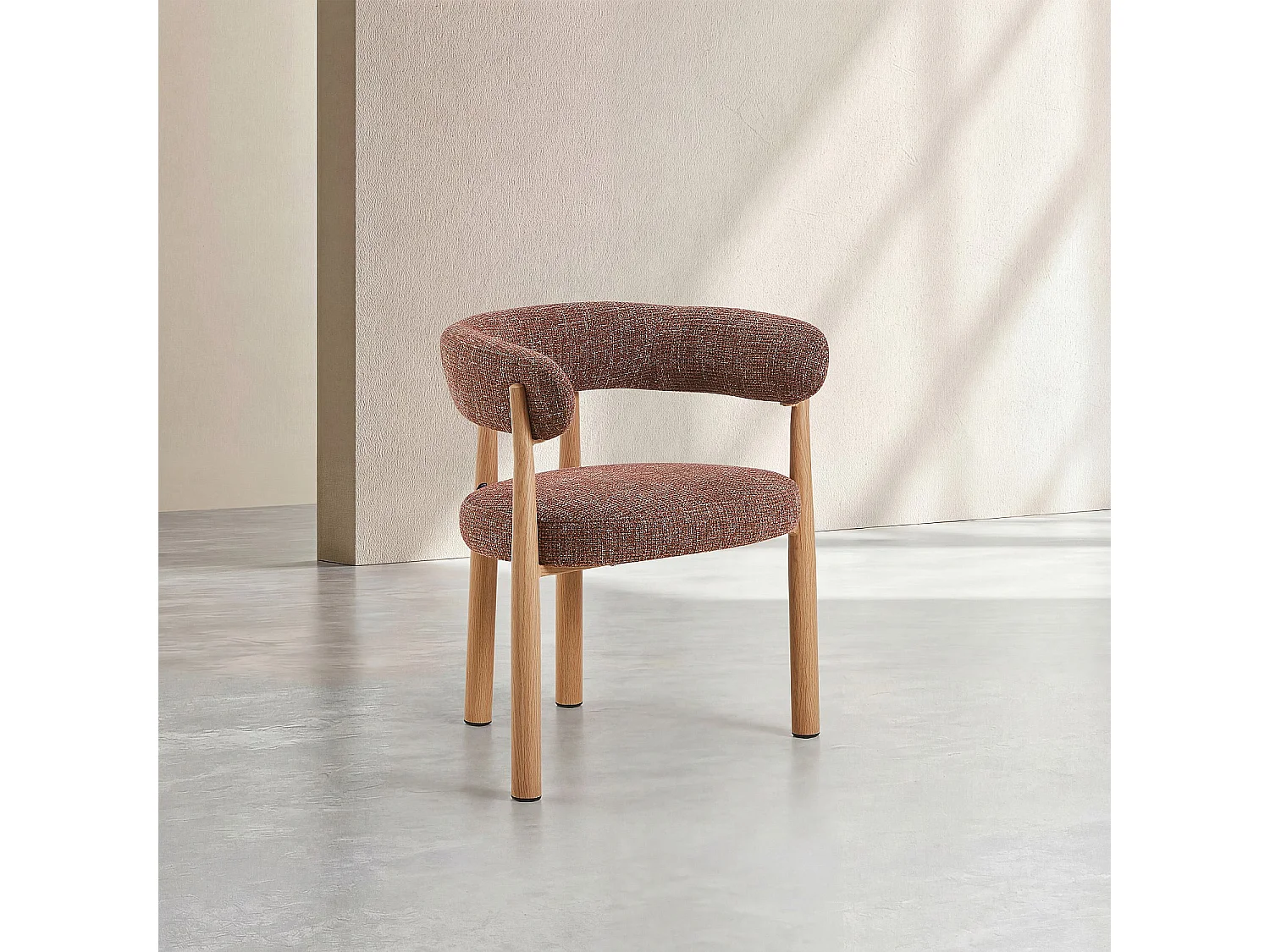 Habitat - Lot de 2 chaises en tissu et métal finition chêne avec accoudoirs - Terracotta - Bryne