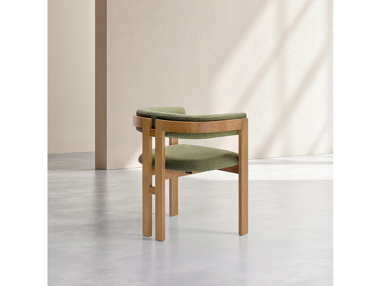 Habitat - Lot de 2 chaises en tissu texturé et chêne massif avec accoudoirs - Vert kaki mélangé - Dalya