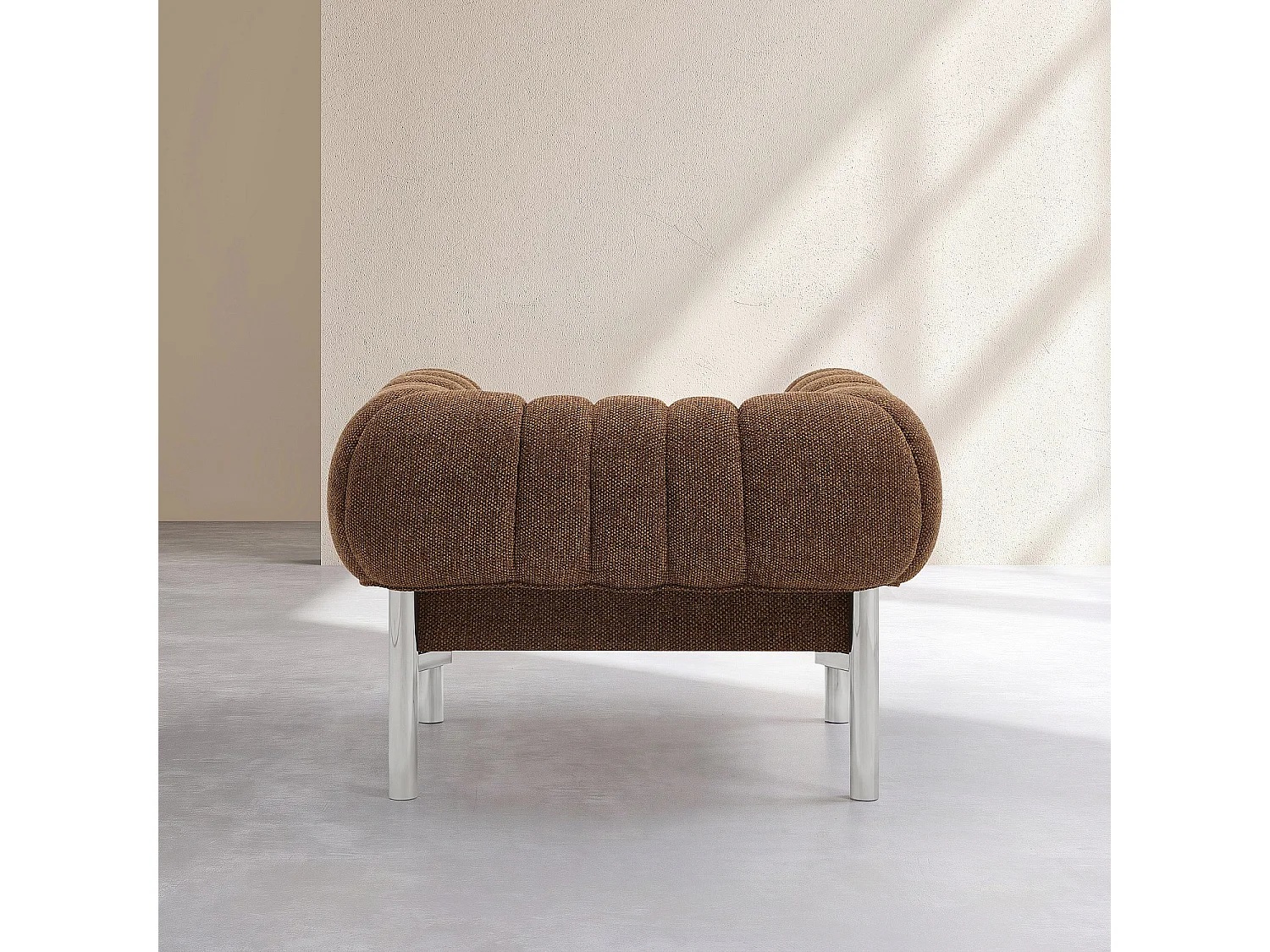 Habitat - Fauteuil en tissu chenille et métal chromé - Marron chocolat - Osini