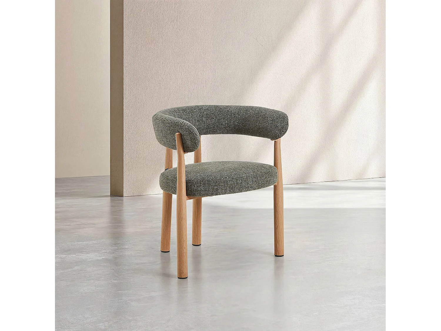 Habitat - Lot de 2 chaises en tissu et métal finition chêne avec accoudoirs - Vert sapin - Bryne