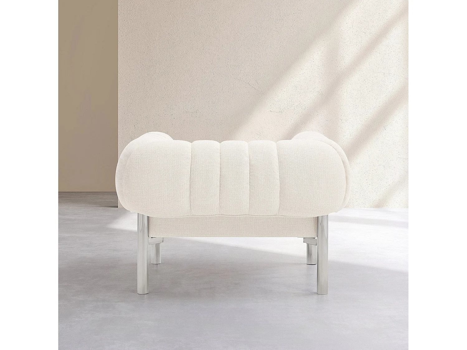 Habitat - Fauteuil en tissu chenille et métal chromé - Ecru - Osini