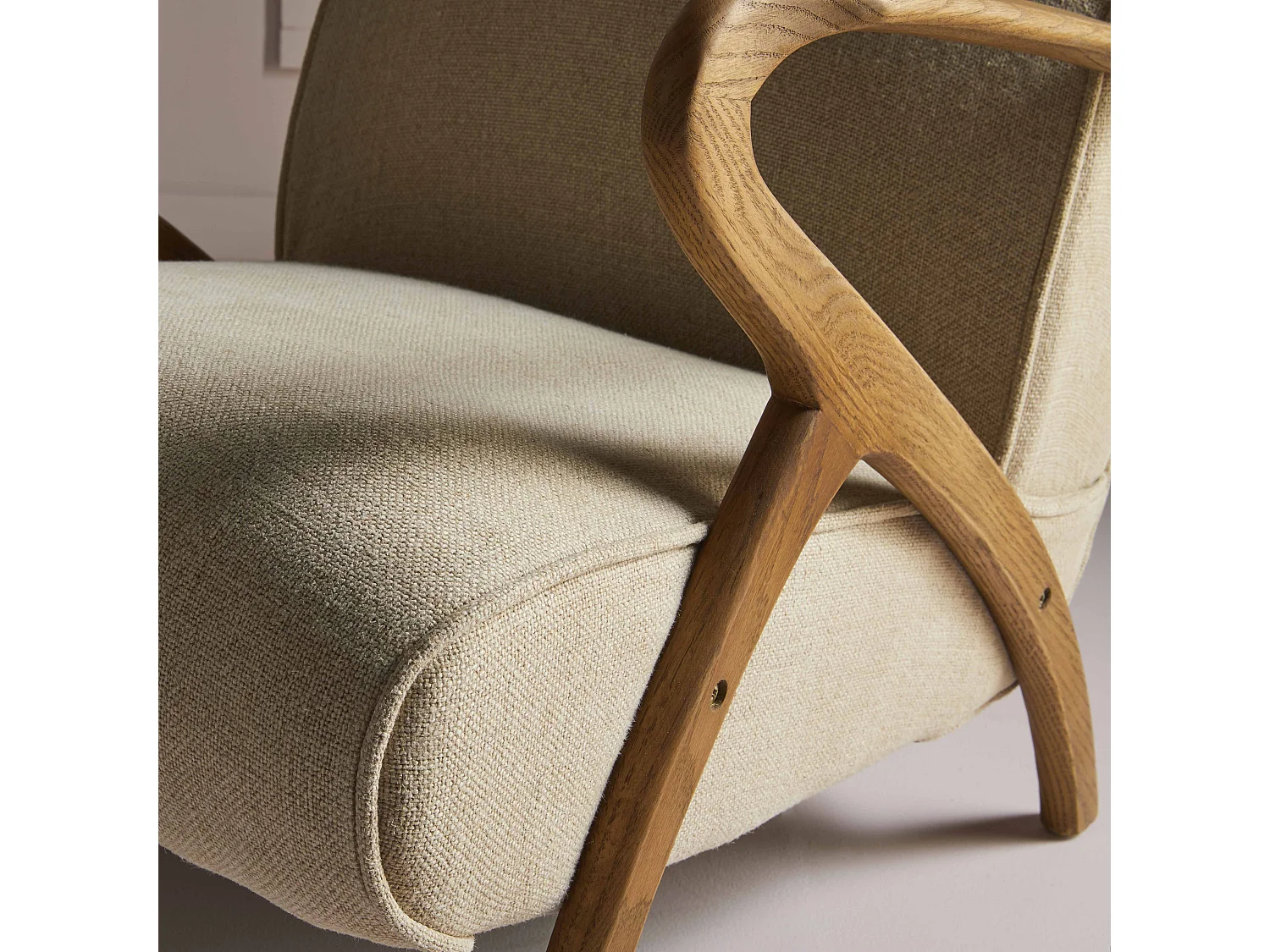 Fauteuil van eikenhout en linnen zitting - Jean