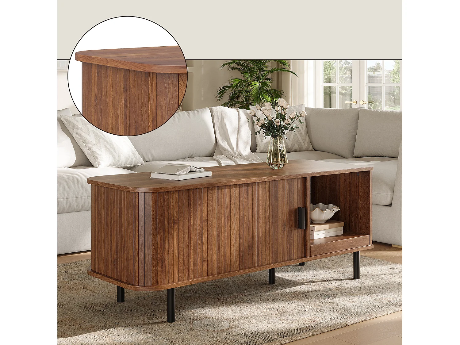 Moderne salontafel met gebogen schuifdeur, geribbeld front, open vak en metalen poten