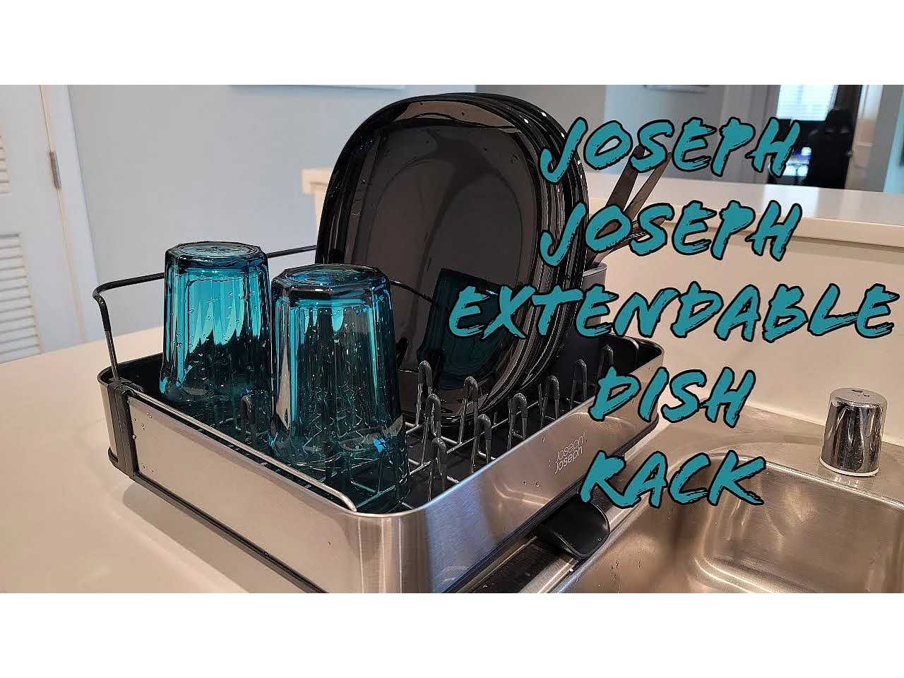 Uitbreidbaar afdruiprek Joseph Joseph Extend™, efficiënte drainage met bestekhouder en niet-schurende tanden, kleur Stone/Green.
