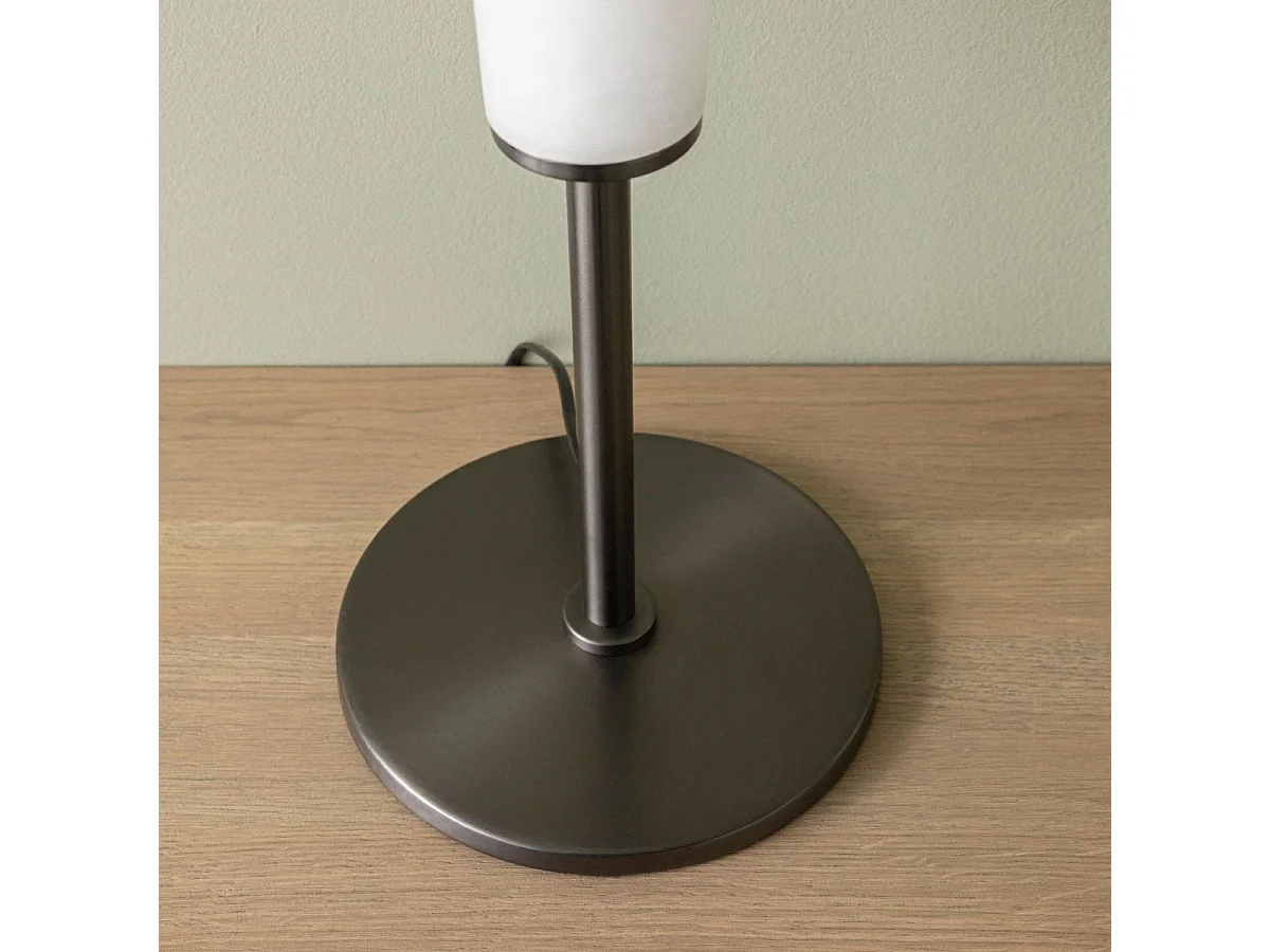 Lampe à poser en albâtre et métal H59 cm - MONTAIGNE