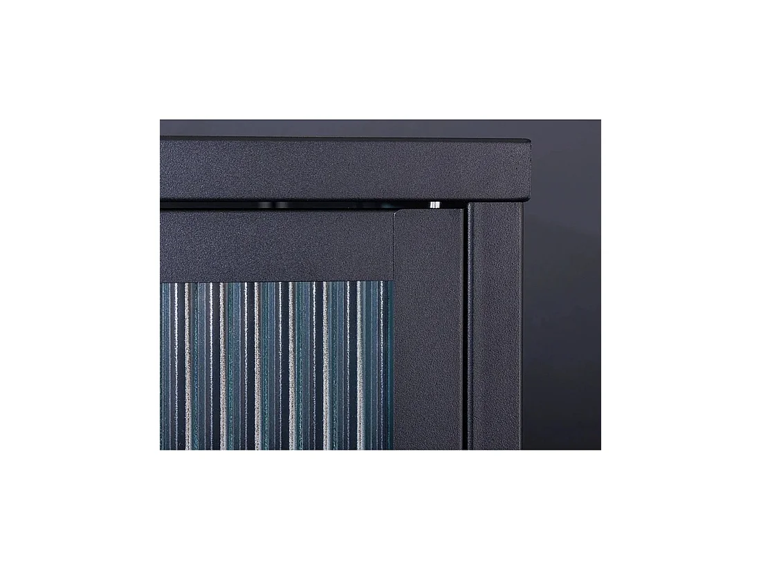 Buffet BRITTON 105 cm van gehard glas en metaal – 3 glazen deuren, zwarte kleur en gouden handgrepen
