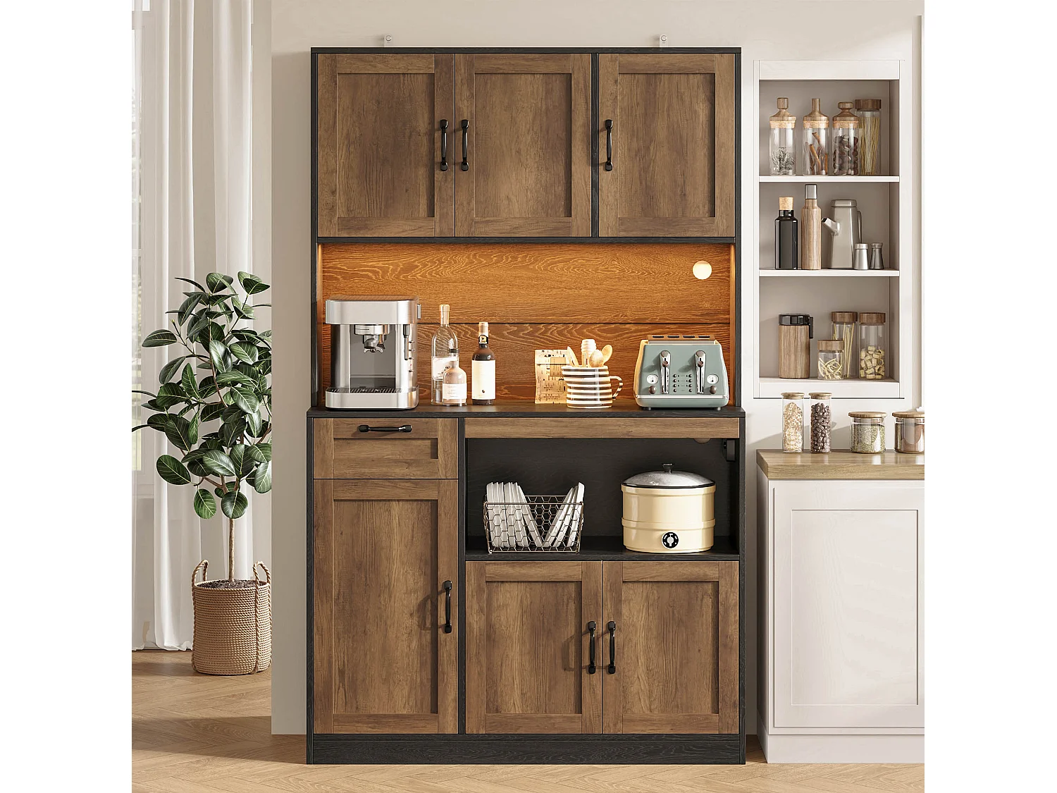 Küchen-Sideboard mit 1 Schublade, 6 Türen, RGB-LED-Beleuchtung, Steckdosen und USB-Anschlüssen – MDF – 110 x 40 x 180 cm – Natur + Schwarz