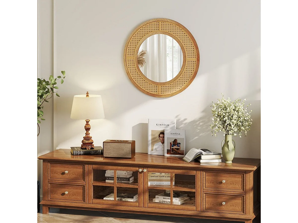 Dekorativer Rattanspiegel im Boho-Stil