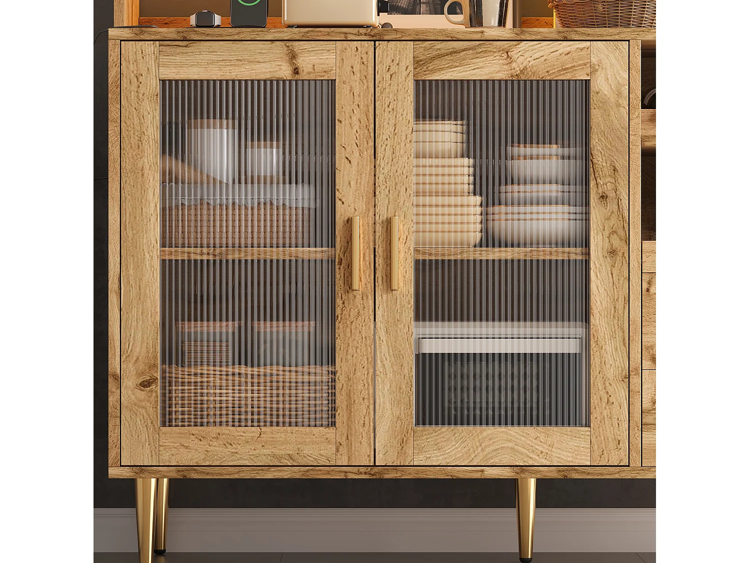 Buffet de cuisine 130x40x172cm - avec 4 portes - avec éclairage LED et prise de courant - casier à vin et tablette coulissante - Naturel