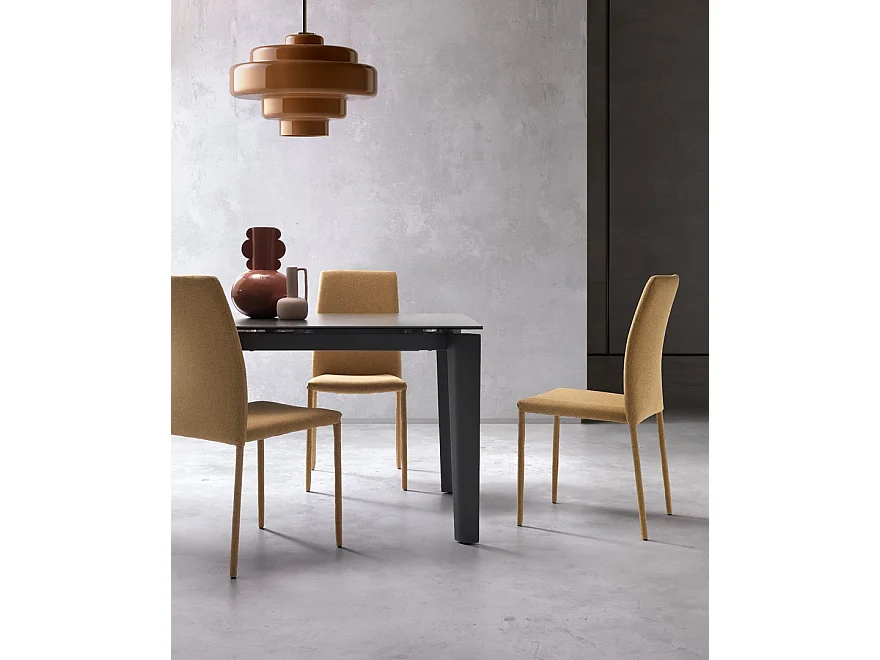 Table roulante extensible 120 x 80 cm en céramique effet marbre blanc Calacatta et structure en métal blanc - Table de salle à manger design moderne