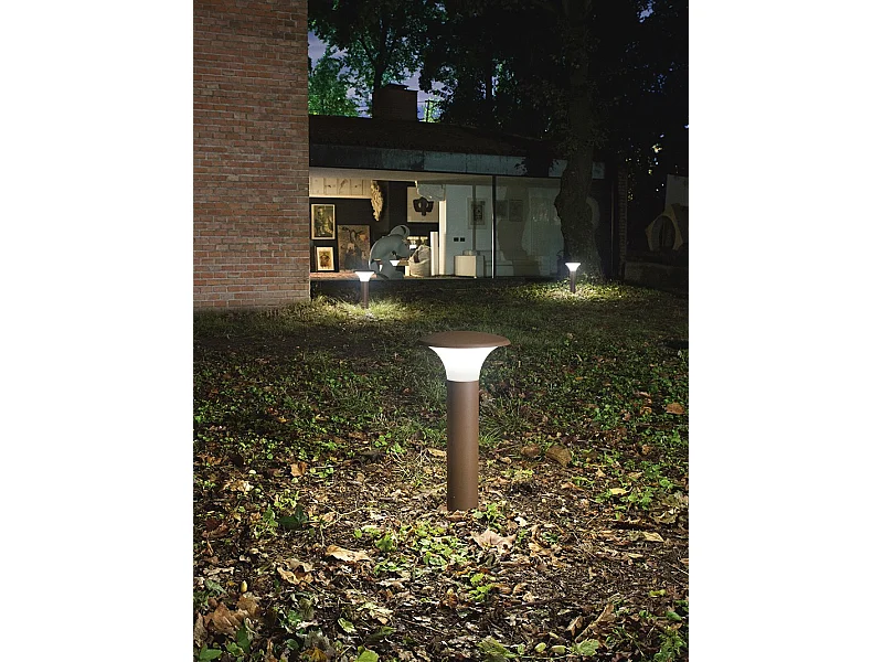 Borne D'Extérieur Ges521 En Aluminium Finition Rouille, Diffuseur En Méthacrylate, Ip44, Raccordement E27 Max 28W - Gealuce