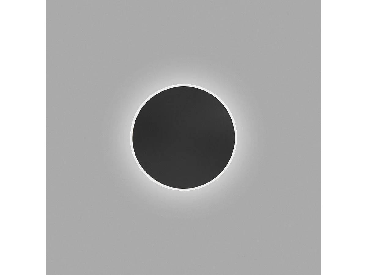 Luminária de parede LED Fortuna A/G, preta, 28W, 1850lm, 3000K, dimerizável, com tecnologia trailing edge, em metal e metacrilato opalino - Gea Luce