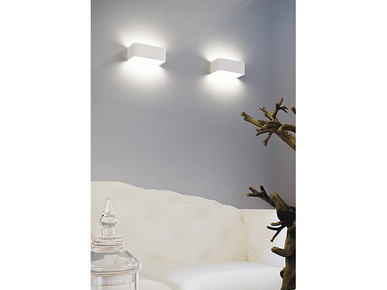 Mini Icon Wall 7W 120° Luminária LED de Interior com Tecnologia Switch, Temp. Cor 2700K/3000K/4000K, Acabamento Preto Fosco - Beneito & Faure