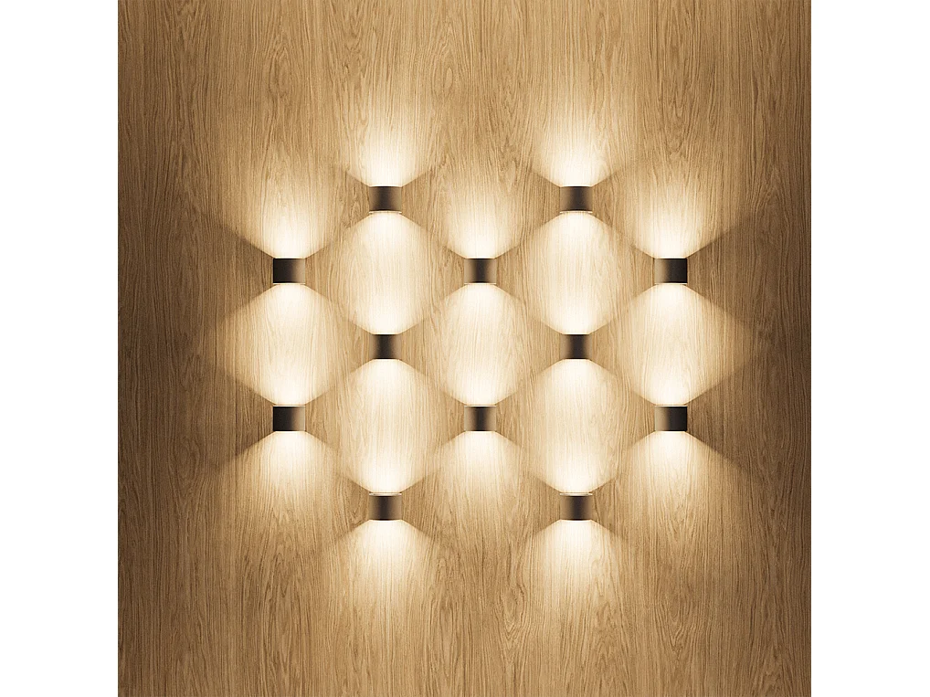 Lek R Wall - Luminária de parede LED redonda para uso interno e externo, 6,8 W, feixe ajustável de 0 a 120°, 3000 K, preto fosco - Beneito & Faure