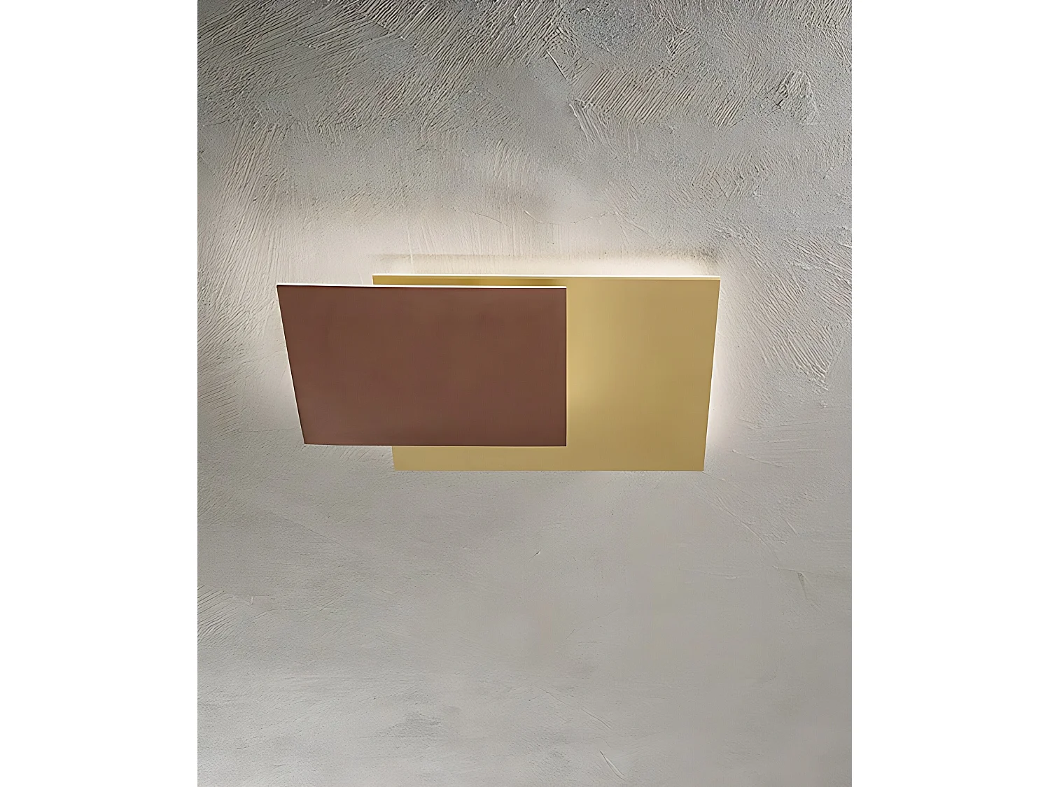 Applique Murale Led Orientable Or/Marron Métallisé 48W, Design Moderne En Métal Et Aluminium Avec Diffuseur En Acrylique De La Marque Perenz.