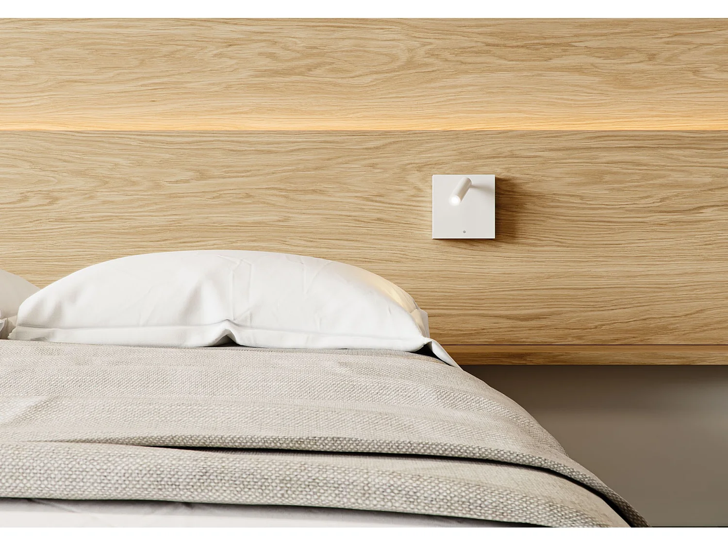 Applique Murale Led Sweet Wall 4W 2700K Orientable À 20° Avec Chargeur Sans Fil Usb-A/C Intégré, Blanc Mat - Beneito & Faure