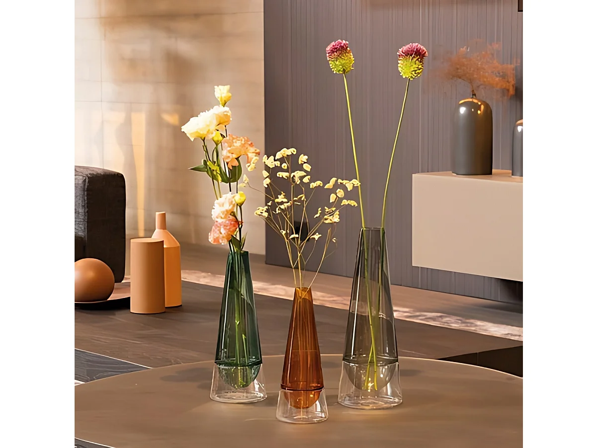Vaso Conosfera 58 in vetro borosilicato soffiato a mano, design elegante con tecnica incalmo, colore Grigio, complemento d'arredo artistico