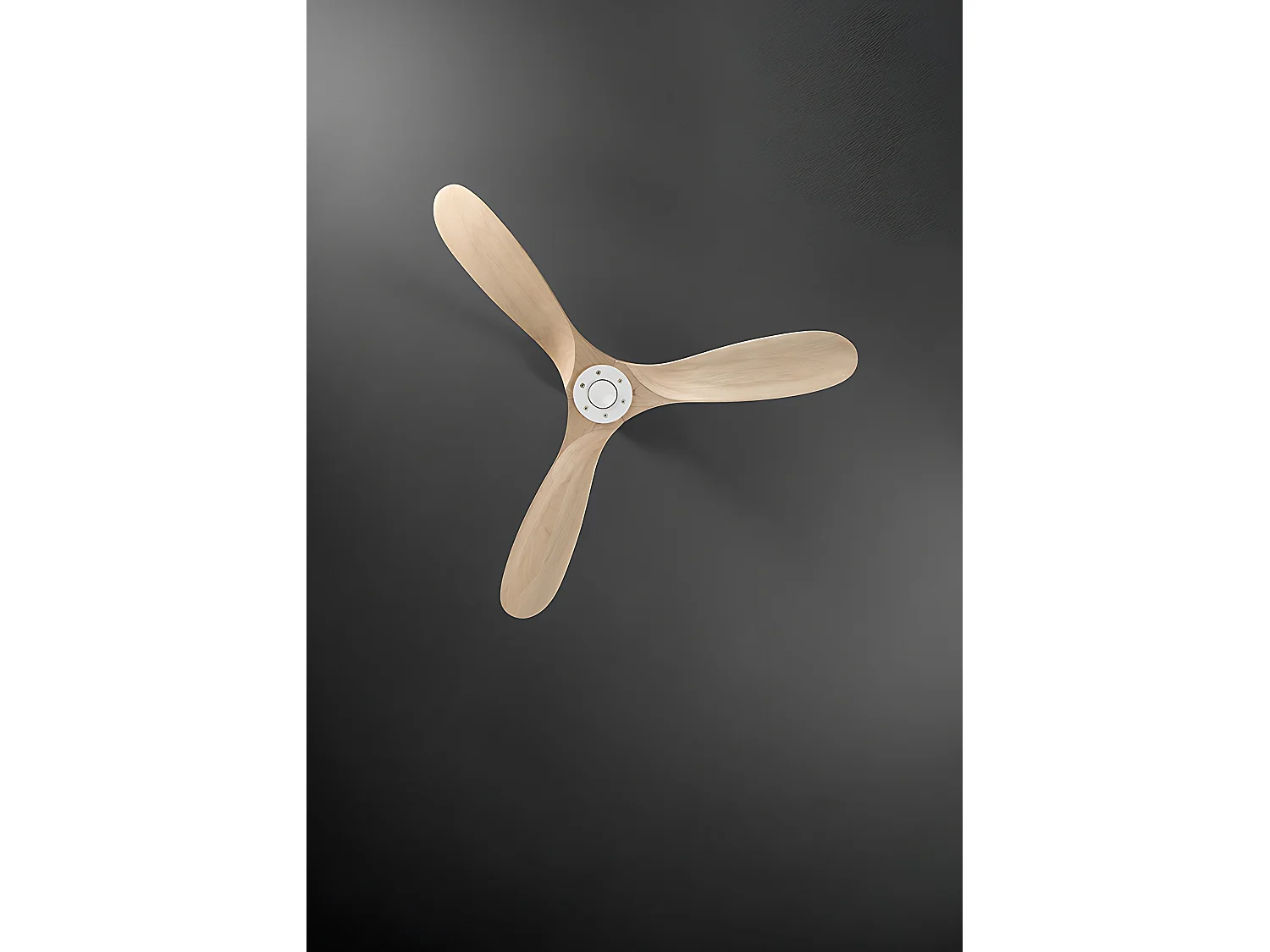 Ventilatore da Soffitto 7214 in Metallo Bianco, 132 cm, Motore DC 26W, 3 Pale in Legno Sbiancato, con Telecomando e 6 Velocità - Perenz